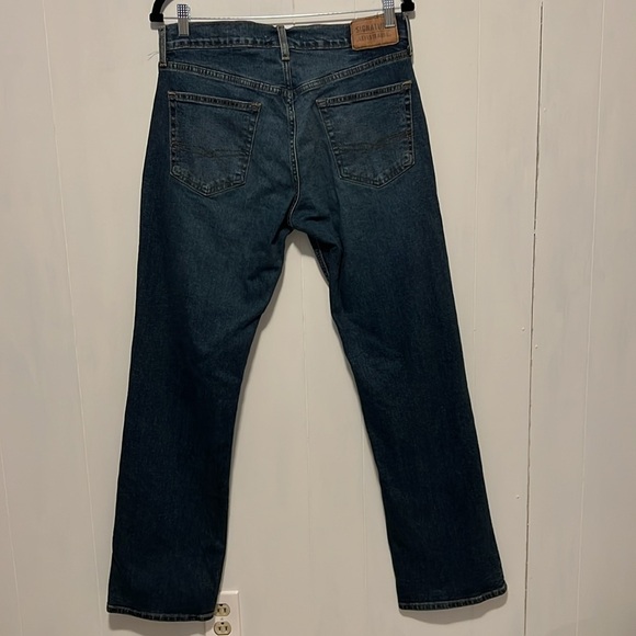Levi's Relaxed Fit Darker Wash Bootcut Mens Size 32x32 - Picture 2 of 5